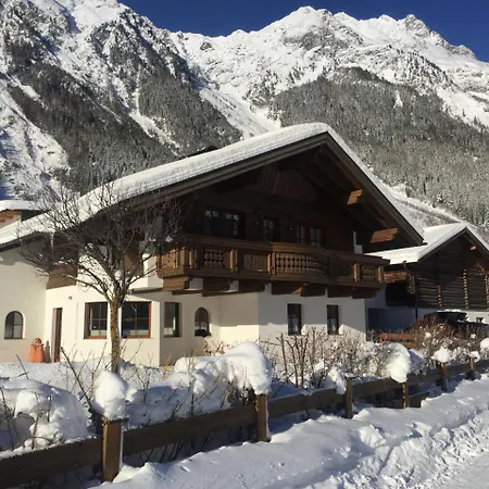 Armin Apartamento Längenfeld