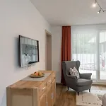 آرمين شقة